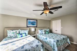 Gallery image of Galveston Kahala Beach Bliss with Deck and Views! in Galveston