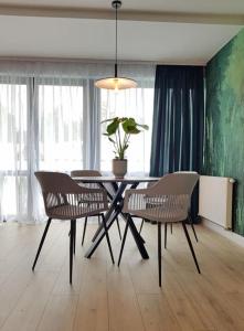 Posedenie v ubytovaní Apartament Triventi 88 z Widokiem na Śnieżkę - 5D Apartamenty