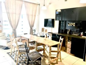 Kuchyň nebo kuchyňský kout v ubytování Hostel PrzyMorze
