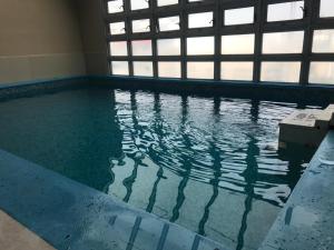 Hotel Monterrey Macroplaza 내부 또는 인근 수영장