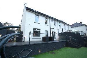 Gallery image of Mosspark Luxury House in Govan