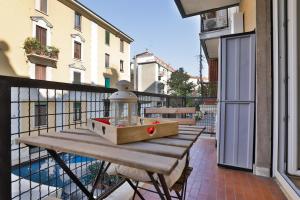 A balcony or terrace at Dreamful Home - Arco della Pace