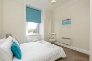 Spacious and Homely One Bedroom Flat in Edinburgh