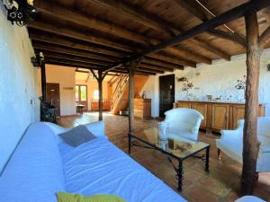 A seating area at Villa Casa Alta