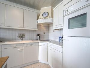 مطبخ أو مطبخ صغير في Le Gréement - Appt vue sur le port