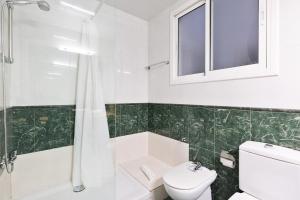 Kúpeľňa v ubytovaní Stay U-nique Apartments Mallorca II + 11 fotografií