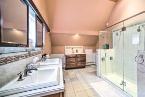 Ένα μπάνιο στο Pet-Friendly Latham Retreat about 7 Mi to Albany! +16 φωτογραφίες