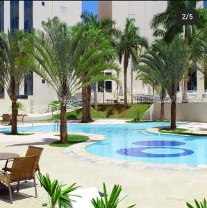 Condominio Barretos Thermas Park - Condohotel游泳池或附近泳池
