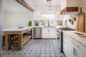 Kuchnia lub aneks kuchenny w obiekcie The cottage at Scottsdale bungalows