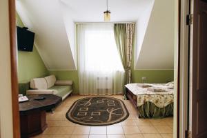 Ảnh trong thư viện ảnh của Café Chalet Edelweiss Holiday Home ở Zbarazh