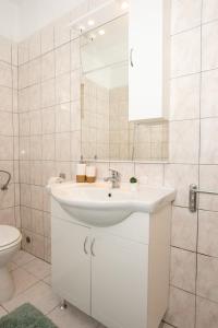 Koupelna v ubytování Holiday House San Mario - Pets Friendly Rural Home