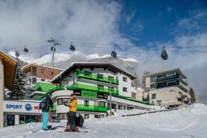 Apart Hotel Garni Wieser during the winter