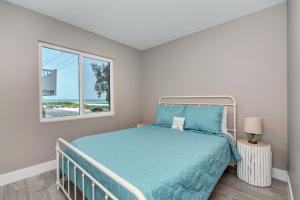 Gallery image of AMI Gulf Lookout-Views Of The Gulf From Every Room-Rooftop Terrace in Bradenton Beach