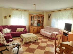 Μια τηλεόραση ή/και κέντρο ψυχαγωγίας στο Casa chalet en el campo