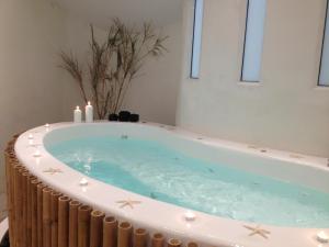 Mynd úr myndasafni af Ira Hotel & Spa - Adults Only í Firostefani