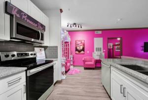 Pink Fantasy Home Medical Center Instagram perfect!