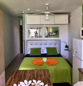 Postel nebo postele na pokoji v ubytování Studio ocean coast Los Cristianos Comodoro