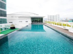 Gallery image of The Maritime Suite @ Panoramic Duplex 海景の家 in Jelutong