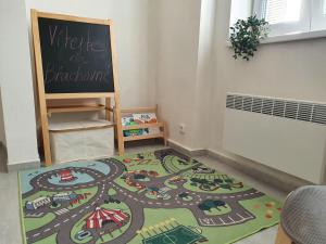 Kuvagallerian kuva majoituspaikasta Apartmány Břachovna, joka sijaitsee Mikulov v Krušných Horáchissa