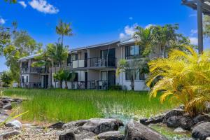 Taman di luar 1 Bedroom Unit in 4 Star Tropical Resort in Noosaville