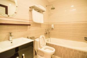 Koupelna v ubytování Suwara Hotel Kepong KL