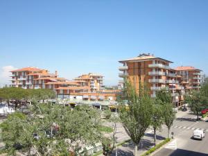 an overhead view of a city with trees and buildings at Cozy flat with balcony in Caorle
