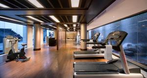 Fitness centrum a/nebo fitness zařízení v ubytování The Trans Resort Bali