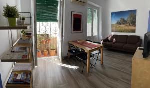 Posezení v ubytování Apartamento Imperial Sevilla city center