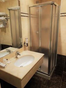Koupelna v ubytování Hotel La Noce