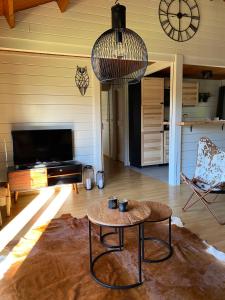 Μια τηλεόραση ή/και κέντρο ψυχαγωγίας στο Chalet103 in La Boverie
