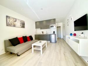 Kuchyňa alebo kuchynka v ubytovaní Maraverde holiday apartment by AltamarHomes