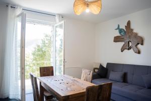 Khu vực ghế ngồi tại Villa Lice Verici