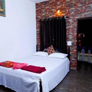 Pelan lantai bagi Om Sai Guest House