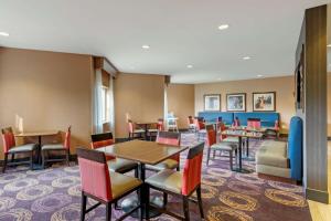 Imagen de la galería de Comfort Inn & Suites Market - Airport, en Great Falls