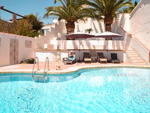 Bazén v ubytovaní Holiday Home Schütze by Interhome alebo v jeho blízkosti