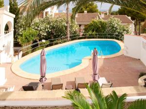 Bazén v ubytovaní Holiday Home Schütze by Interhome alebo v jeho blízkosti