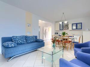 Posezení v ubytování Apartment Macini-4 by Interhome