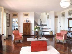 Posezení v ubytování Apartment Alberto A by Interhome