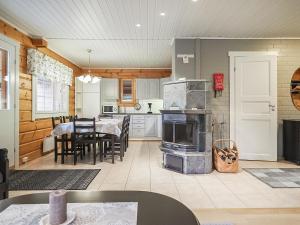 Køkken eller tekøkken på Holiday Home Kiela 1 by Interhome + 19 billeder