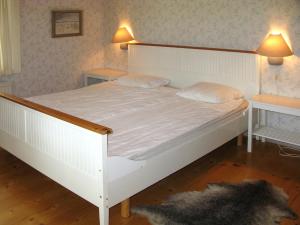Postel nebo postele na pokoji v ubytování Holiday Home Järnemåla Undantaget by Interhome