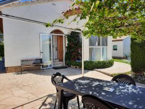 Fotografie z fotogalerie ubytování Holiday Home Melina-2 by Interhome v destinaci Miami Platja
