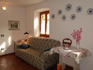 Posedenie v ubytovaní Apartment Maso Marini - Appartamento Capriolo by Interhome