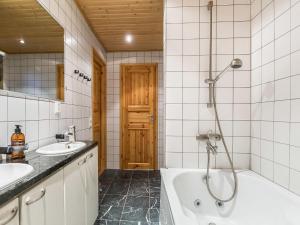 Ένα μπάνιο στο Holiday Home Lappi dream house by Interhome +28 φωτογραφίες