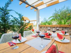 Nápoje v ubytování Holiday Home Dalmacia by Interhome