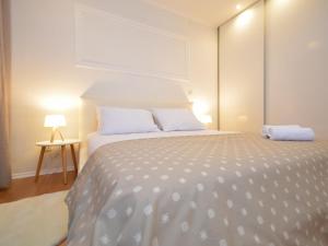 Postel nebo postele na pokoji v ubytování Holiday Home Dalmacia by Interhome