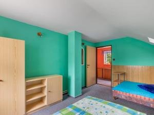Posteľ alebo postele v izbe v ubytovaní Holiday Home Penzion Jindřiška by Interhome
