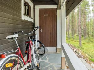 Jízda na kole v ubytování Holiday Home Kevinlevi by Interhome nebo okolí