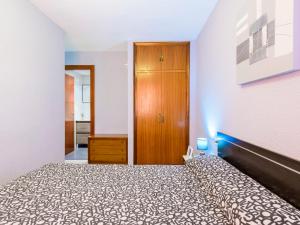 Postel nebo postele na pokoji v ubytování Apartment Oromar-2 by Interhome
