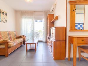 Kuchyň nebo kuchyňský kout v ubytování Apartment Mar de Oropesa II-2 by Interhome