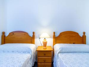 Postel nebo postele na pokoji v ubytování Apartment Mar de Oropesa II-2 by Interhome